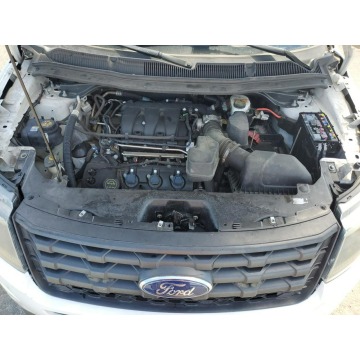Ford Explorer  SUV 2018,  3.7 benzyna, automat - Na sprzedaż za 9 348,00 zł - Katowice - zdjęcie 10