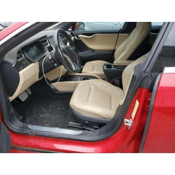 Tesla Model S  Sedan/Limuzyna 2016 elektryczny, automat - Na sprzedaż za 50 184 zł - Katowice - zdjęcie 8