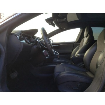 Tesla Model S  Sedan/Limuzyna 2017 elektryczny, automat - Na sprzedaż za 62 484 zł - Katowice - zdjęcie 7