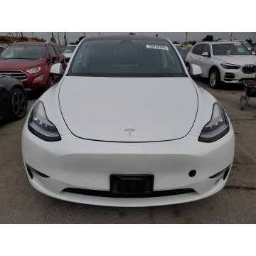 Tesla   SUV 2021 elektryczny, automat - Na sprzedaż za 83 640 zł - Katowice - zdjęcie 2