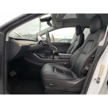 Tesla   SUV 2021 elektryczny, automat - Na sprzedaż za 83 640 zł - Katowice - zdjęcie 8