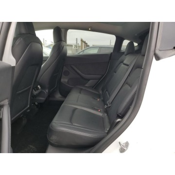 Tesla   SUV 2021 elektryczny, automat - Na sprzedaż za 83 640 zł - Katowice - zdjęcie 9