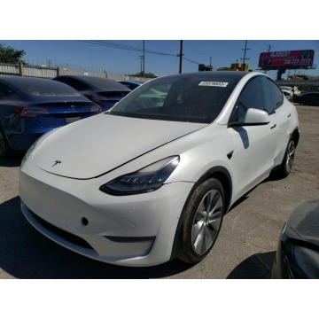 Tesla Y - Model Y