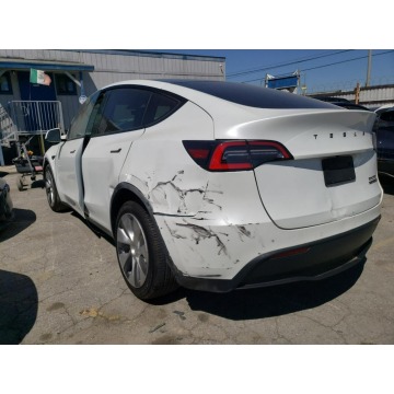 Tesla   SUV 2021 elektryczny, automat - Na sprzedaż za 79 950 zł - Katowice - zdjęcie 7