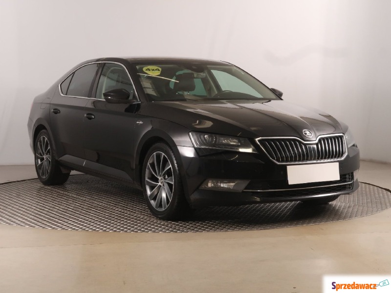 Skoda Superb 2.0 TDI (190KM), 2015 - Samochody osobowe - Zabrze