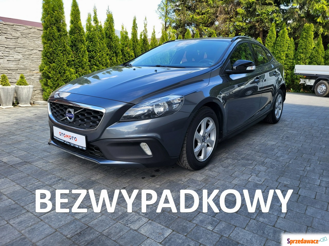 Volvo V40 2013