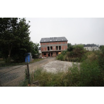 Sprzedam dom Ślęza -  bliźniak jednopiętrowy,  pow.  155 m2,  działka:   450 m2 - zdjęcie 2