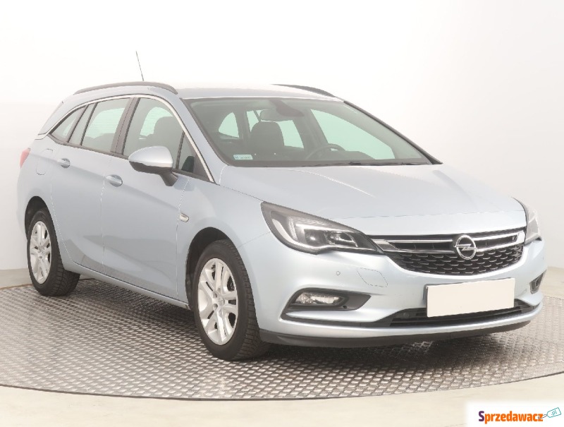 Opel Astra  Kombi 2018,  1.4 benzyna - Na sprzedaż za 55 999 zł - Bielany Wrocławskie