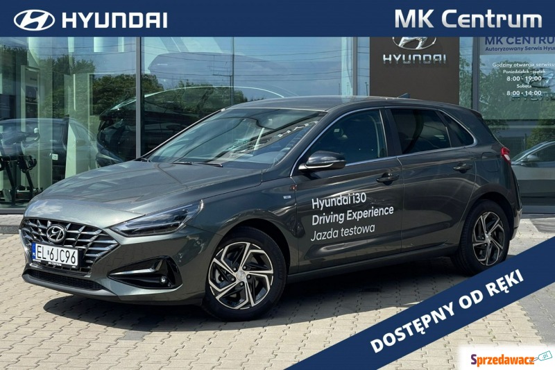 Hyundai i30  Hatchback 2023,  1.5 benzyna - Na sprzedaż za 92 900 zł - Piotrków Trybunalski