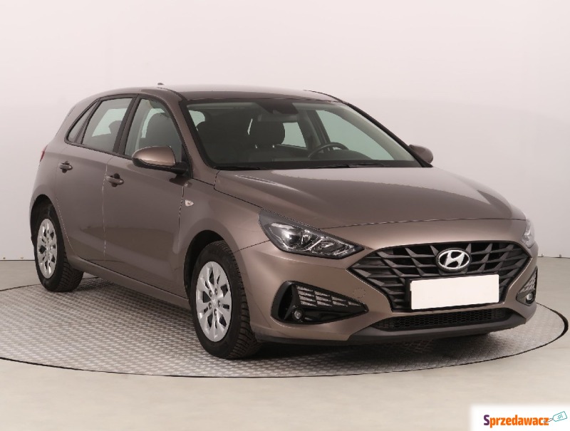 Hyundai i30  Kombi 2021,  1.5 benzyna - Na sprzedaż za 46 747 zł - Sosnowiec