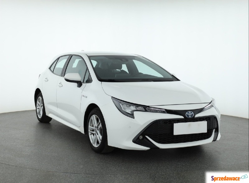 Toyota Corolla  Hatchback 2020,  1.8 benzyna - Na sprzedaż za 63 413 zł - Piaseczno