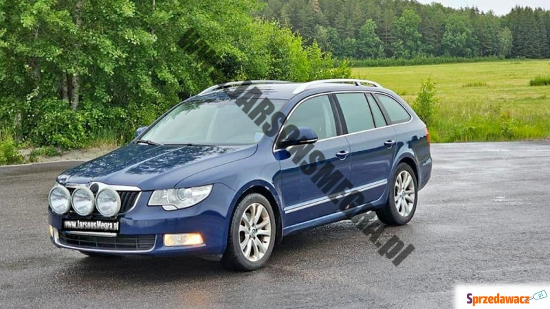 Skoda Superb 2011,  2.0 diesel - Na sprzedaż za 19 200 zł - Kiczyce