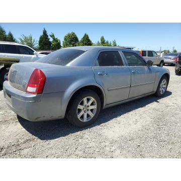 Chrysler 300C  Sedan/Limuzyna 2006,  3.6 benzyna, automat - Na sprzedaż za 3 841,29 zł - Katowice - zdjęcie 4