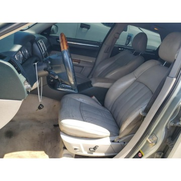 Chrysler 300C  Sedan/Limuzyna 2008,  5.7 benzyna, automat - Na sprzedaż za 10 824 zł - Katowice - zdjęcie 9