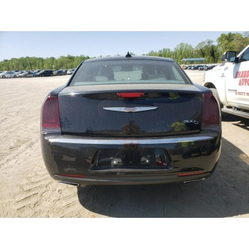 Chrysler 300C  Sedan/Limuzyna 2016,  3.6 benzyna, automat - Na sprzedaż za 23 124 zł - Katowice - zdjęcie 5