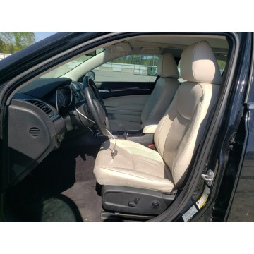 Chrysler 300C  Sedan/Limuzyna 2016,  3.6 benzyna, automat - Na sprzedaż za 23 124 zł - Katowice - zdjęcie 7