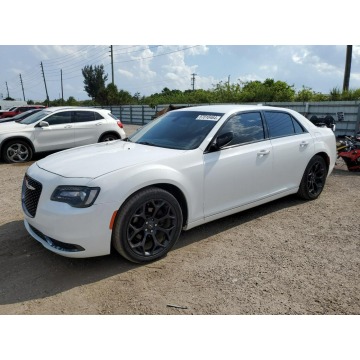 2019 CHRYSLER 300 TOURING