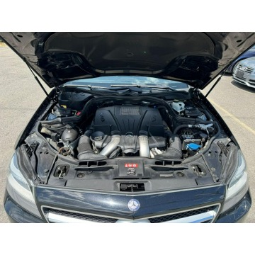 Mercedes - Benz CLS-klasa  Coupe/Sportowy 2014,  4.6 benzyna, automat - Na sprzedaż za 39 360 zł - Katowice - zdjęcie 10