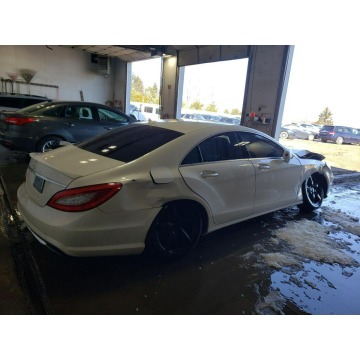 Mercedes - Benz CLS-klasa  Coupe/Sportowy 2014,  4.6 benzyna, automat - Na sprzedaż za 27 060 zł - Katowice - zdjęcie 4