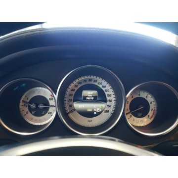 Mercedes - Benz CLS-klasa  Coupe/Sportowy 2014,  4.6 benzyna, automat - Na sprzedaż za 27 060 zł - Katowice - zdjęcie 10