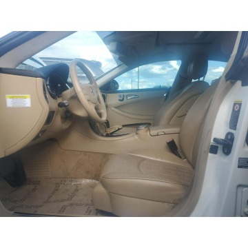 Mercedes - Benz CLS-klasa  Coupe/Sportowy 2008,  5.5 benzyna, automat - Na sprzedaż za 6 150,00 zł - Katowice - zdjęcie 8