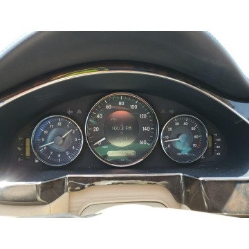 Mercedes - Benz CLS-klasa  Coupe/Sportowy 2007,  5.5 benzyna, automat - Na sprzedaż za 5 535,00 zł - Katowice - zdjęcie 10