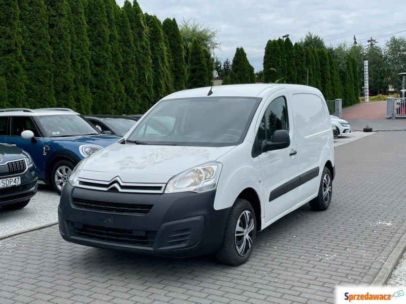 Citroen Berlingo 2016,  1.6 diesel - Na sprzedaż za 16 900 zł - Przeźmierowo