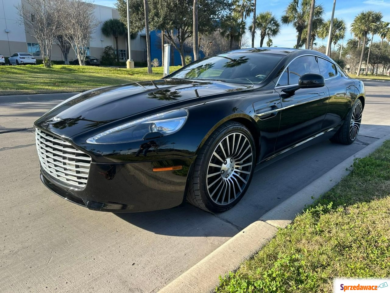 Aston Martin Rapide 2016