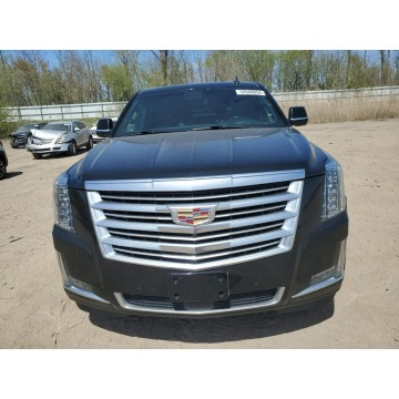 Cadillac Escalade  SUV 2020,  6.2 benzyna, automat - Na sprzedaż za 103 320 zł - Katowice - zdjęcie 2