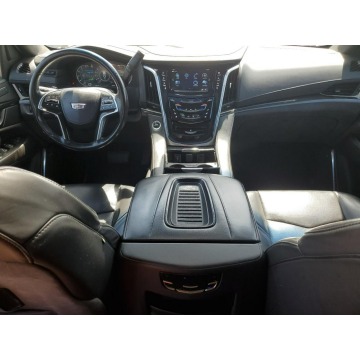Cadillac Escalade  SUV 2020,  6.2 benzyna, automat - Na sprzedaż za 103 320 zł - Katowice - zdjęcie 8