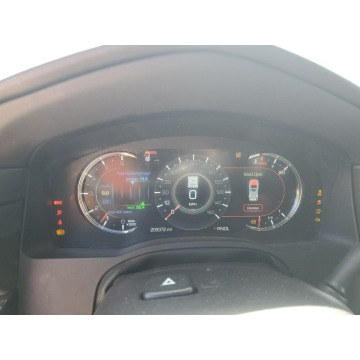 Cadillac Escalade  SUV 2020,  6.2 benzyna, automat - Na sprzedaż za 103 320 zł - Katowice - zdjęcie 11