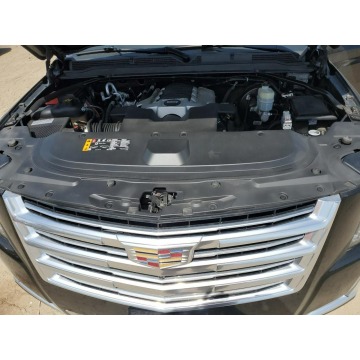 Cadillac Escalade  SUV 2020,  6.2 benzyna, automat - Na sprzedaż za 103 320 zł - Katowice - zdjęcie 12