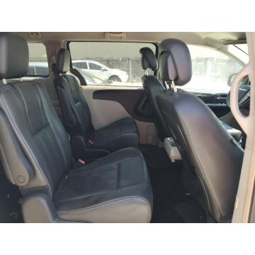 Chrysler Town & Country  Minivan/Van 2016,  3.6 benzyna, automat - Na sprzedaż za 14 268 zł - Katowice - zdjęcie 9