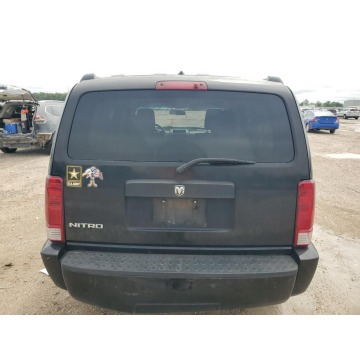 Dodge Nitro  SUV 2008,  3.7 benzyna, automat - Na sprzedaż za 4 428,00 zł - Katowice - zdjęcie 5
