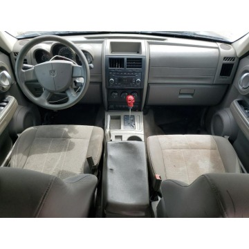Dodge Nitro  SUV 2008,  3.7 benzyna, automat - Na sprzedaż za 4 428,00 zł - Katowice - zdjęcie 8