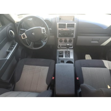 Dodge Nitro  SUV 2011,  3.7 benzyna, automat - Na sprzedaż za 6 888,00 zł - Katowice - zdjęcie 7