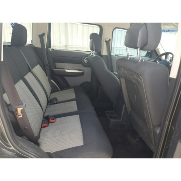 Dodge Nitro  SUV 2011,  3.7 benzyna, automat - Na sprzedaż za 6 888,00 zł - Katowice - zdjęcie 9