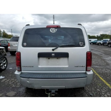 Dodge Nitro  SUV 2010,  3.7 benzyna, automat - Na sprzedaż za 4 920,00 zł - Katowice - zdjęcie 5