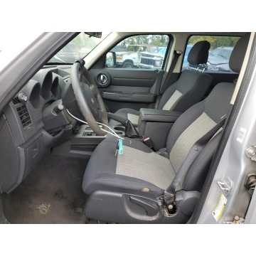 Dodge Nitro  SUV 2010,  3.7 benzyna, automat - Na sprzedaż za 4 920,00 zł - Katowice - zdjęcie 8