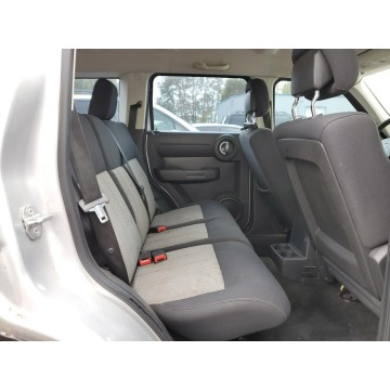 Dodge Nitro  SUV 2010,  3.7 benzyna, automat - Na sprzedaż za 4 920,00 zł - Katowice - zdjęcie 9