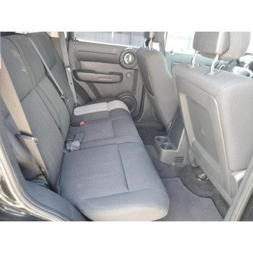 Dodge Nitro  SUV 2011,  4.0 benzyna, automat - Na sprzedaż za 5 658,00 zł - Katowice - zdjęcie 11