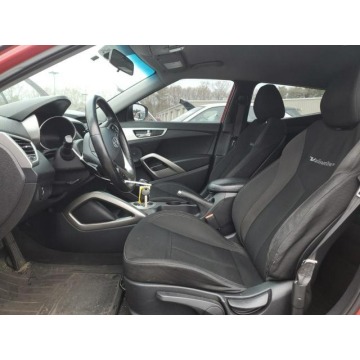 Hyundai Veloster  Hatchback 2017,  1.6 benzyna, automat - Na sprzedaż za 14 145 zł - Katowice - zdjęcie 7