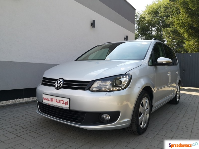 Volkswagen Touran - Samochody osobowe - Strzegom