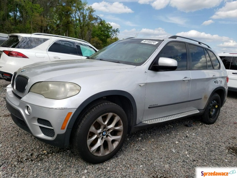 BMW X5  SUV 2012,  3.0 benzyna - Na sprzedaż za 10 861 zł - Katowice