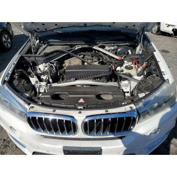 BMW X5  SUV 2016,  2.0 hybryda, automat - Na sprzedaż za 54 120 zł - Katowice - zdjęcie 10
