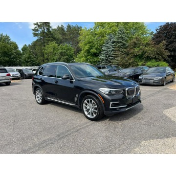 BMW X5  SUV 2023,  3.0 benzyna, automat - Na sprzedaż za 167 280 zł - Katowice - zdjęcie 2