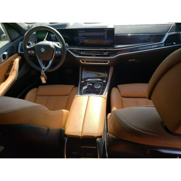 BMW X5  SUV 2024,  3.0 benzyna, automat - Na sprzedaż za 216 480 zł - Katowice - zdjęcie 8