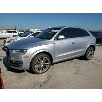 Audi Q3 -  Q3 PREMIUM PLUS