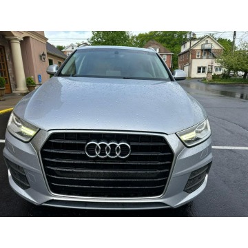 Audi Q3  SUV 2017,  2.0 benzyna, automat - Na sprzedaż za 35 301 zł - Katowice - zdjęcie 2