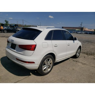 Audi Q3  SUV 2018,  2.0 benzyna, automat - Na sprzedaż za 80 811 zł - Katowice - zdjęcie 6